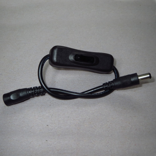 12V switch / power adapter cable switch / 5,5mm and 2,1mm hollow socket on hollow plug - jack plug / 32cm length